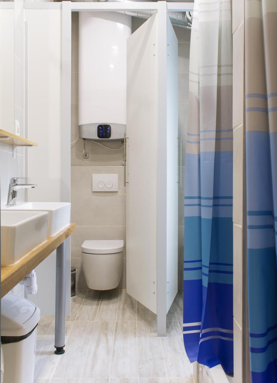 Gravitas Hostel Split Bagian luar foto